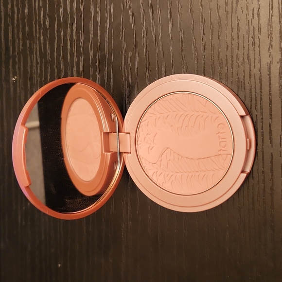 tarte Other - NWOT Tarte Blush!!